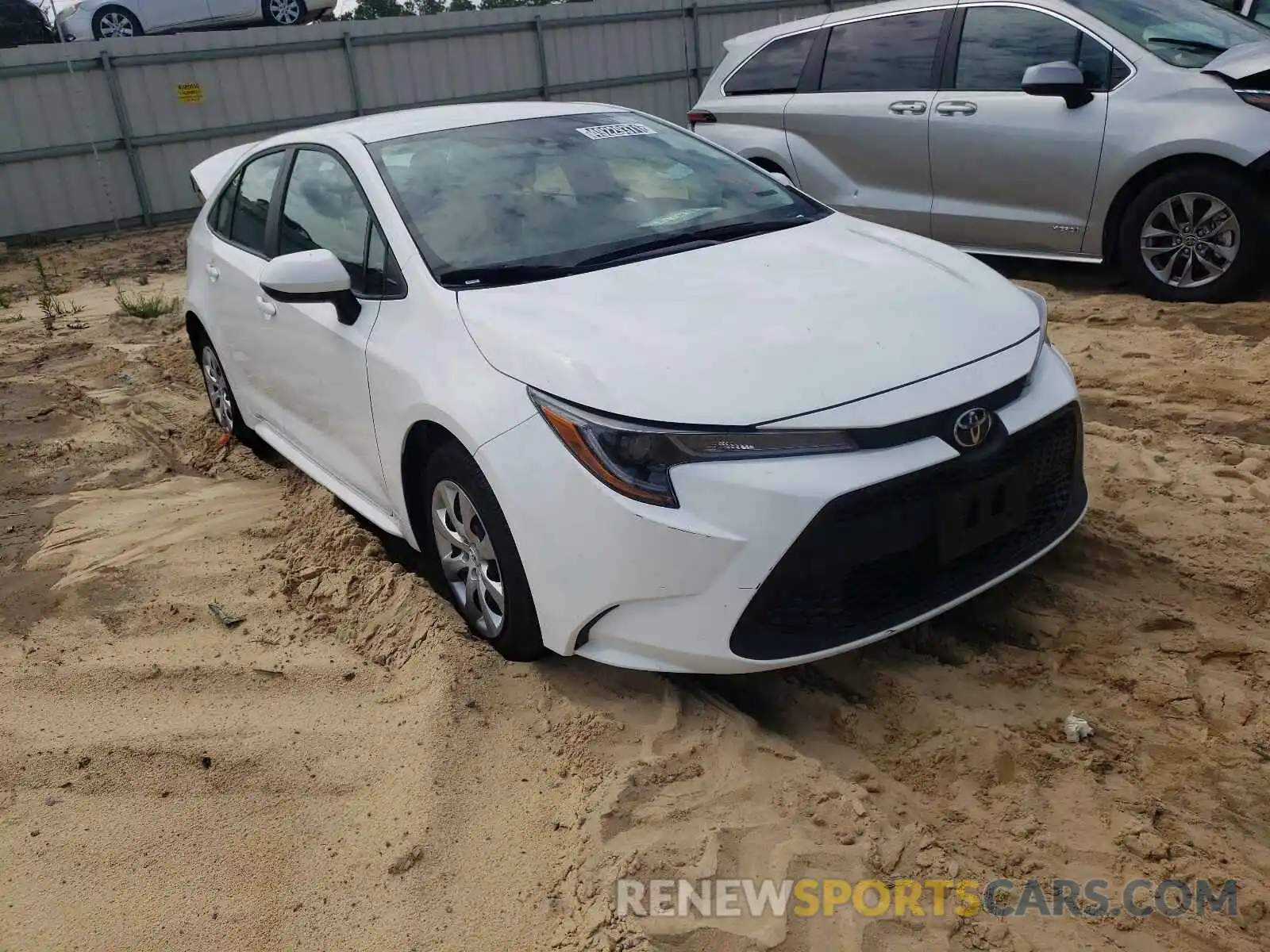 1 Photograph of a damaged car 5YFEPRAE5LP117731 TOYOTA COROLLA 2020