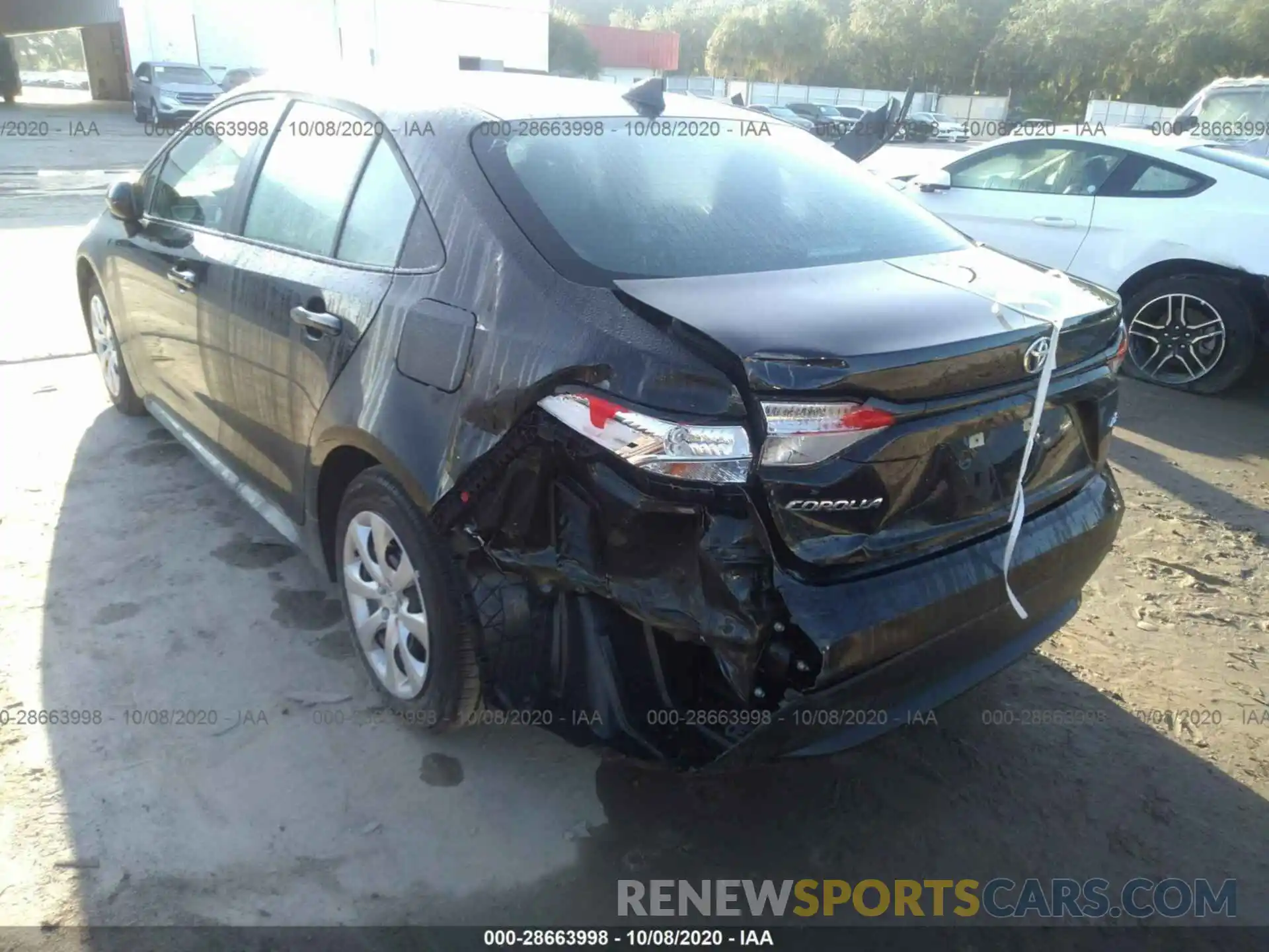 6 Photograph of a damaged car 5YFEPRAE5LP117759 TOYOTA COROLLA 2020