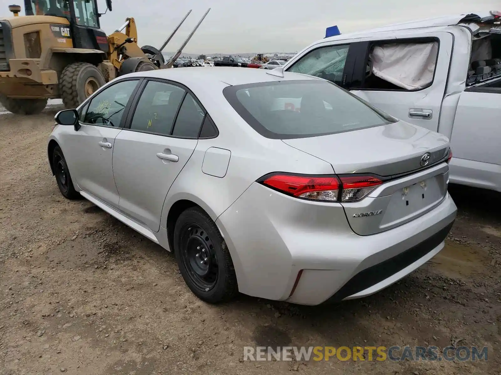 3 Photograph of a damaged car 5YFEPRAE5LP117812 TOYOTA COROLLA 2020