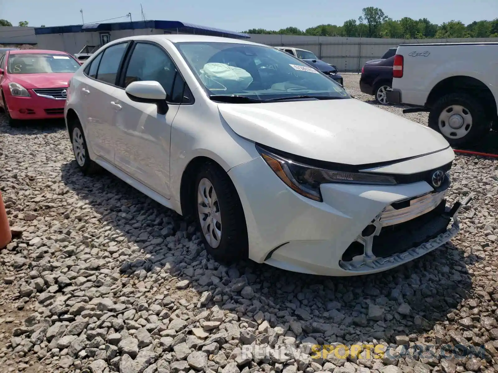 1 Photograph of a damaged car 5YFEPRAE5LP117843 TOYOTA COROLLA 2020