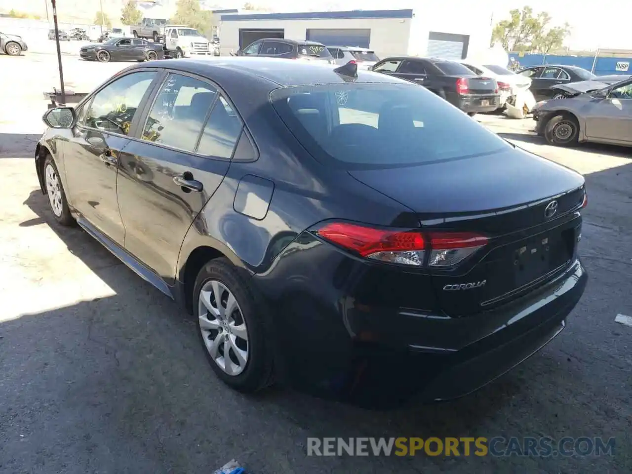 3 Photograph of a damaged car 5YFEPRAE5LP117972 TOYOTA COROLLA 2020