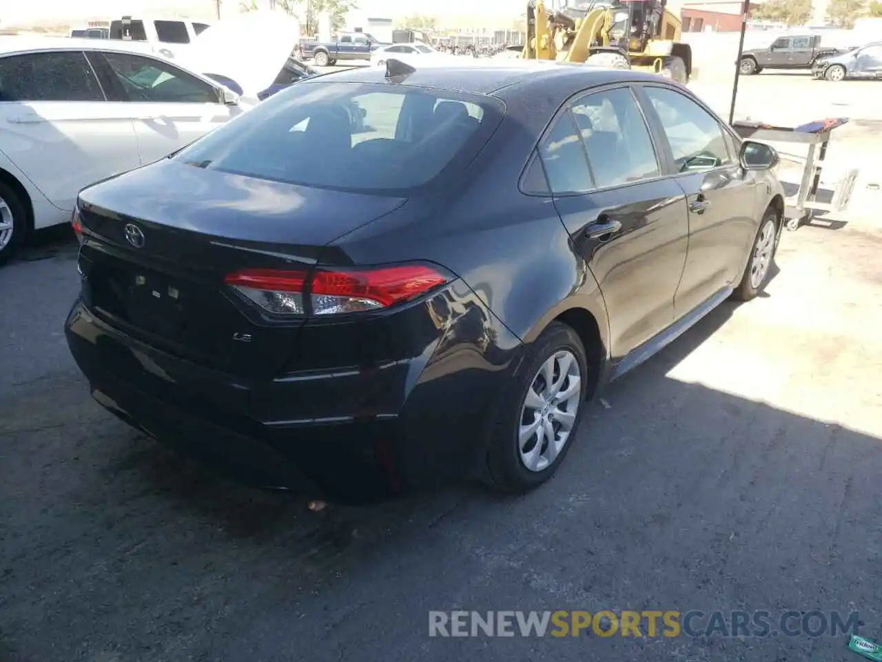 4 Photograph of a damaged car 5YFEPRAE5LP117972 TOYOTA COROLLA 2020