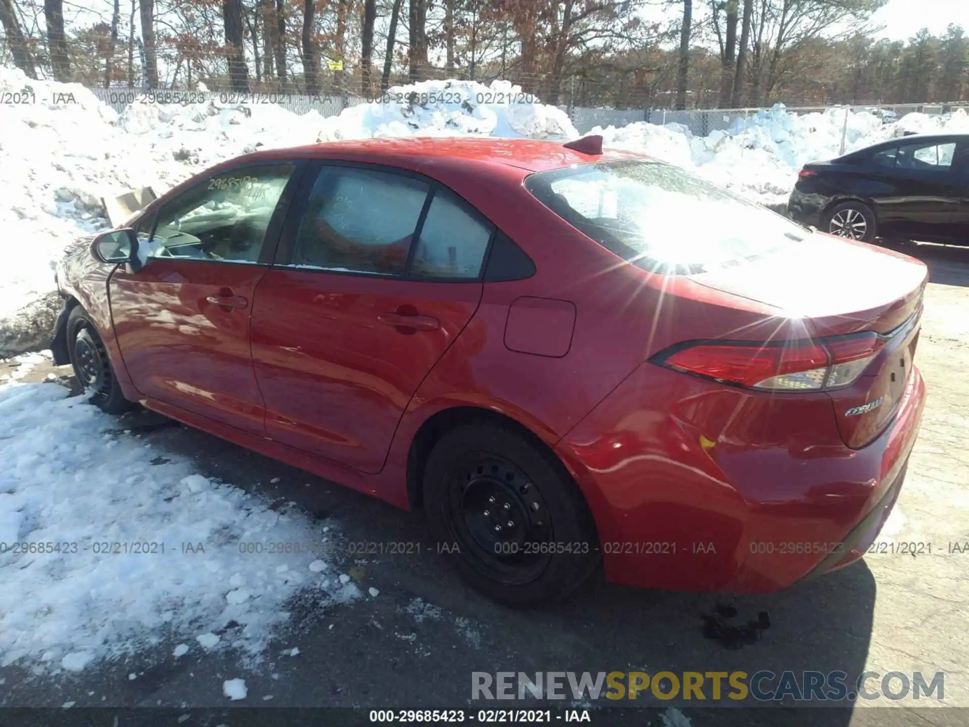 3 Photograph of a damaged car 5YFEPRAE5LP118815 TOYOTA COROLLA 2020