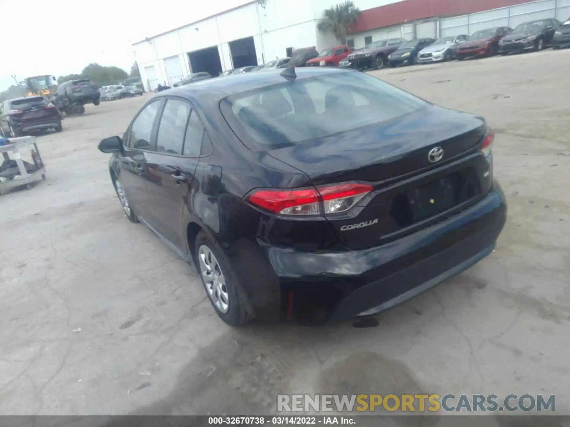 3 Photograph of a damaged car 5YFEPRAE5LP118846 TOYOTA COROLLA 2020