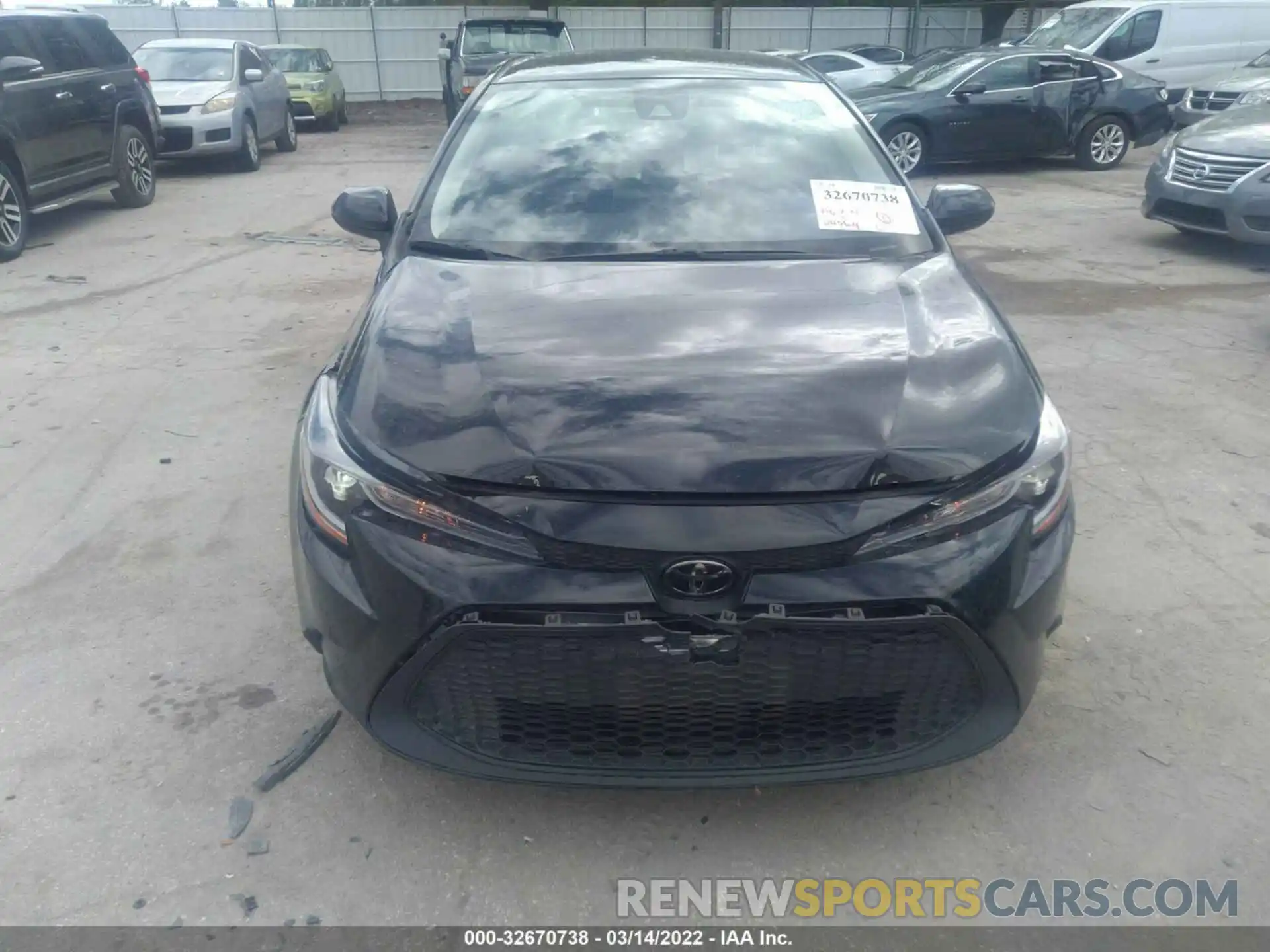 6 Photograph of a damaged car 5YFEPRAE5LP118846 TOYOTA COROLLA 2020