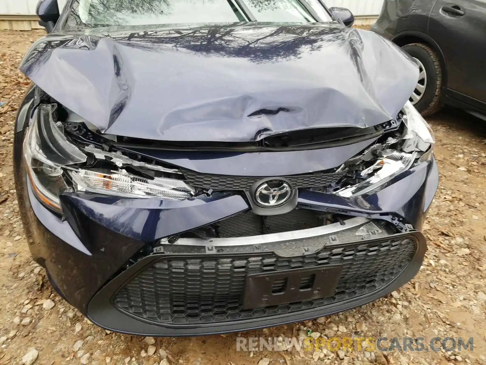9 Photograph of a damaged car 5YFEPRAE5LP119222 TOYOTA COROLLA 2020