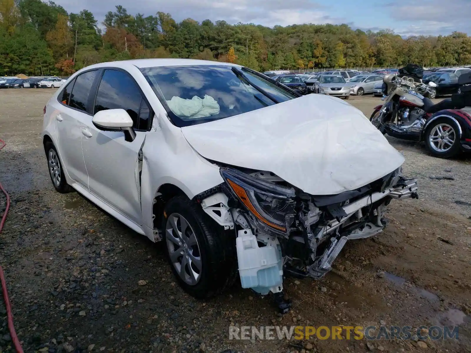 1 Photograph of a damaged car 5YFEPRAE5LP119317 TOYOTA COROLLA 2020