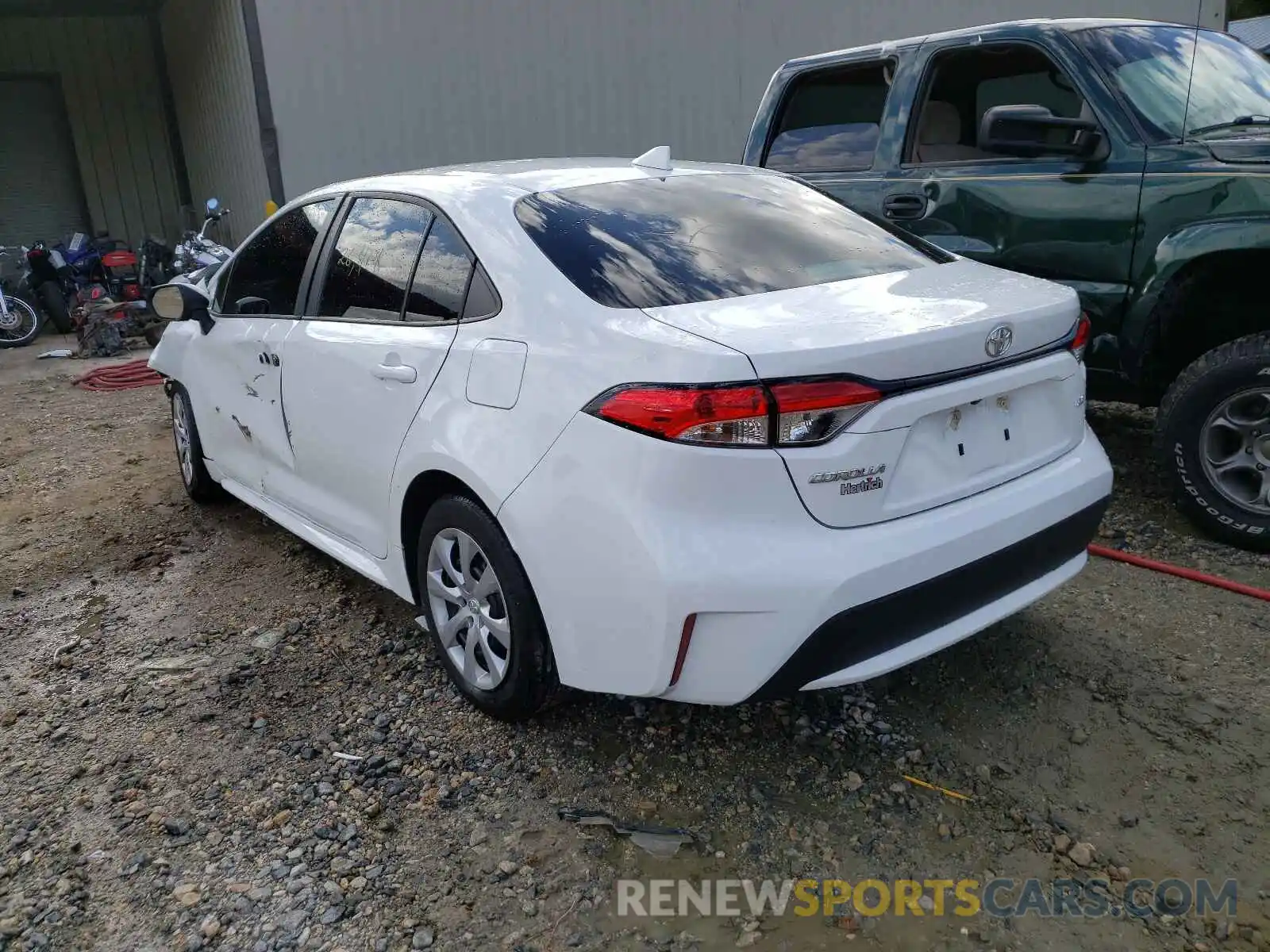 3 Photograph of a damaged car 5YFEPRAE5LP119317 TOYOTA COROLLA 2020