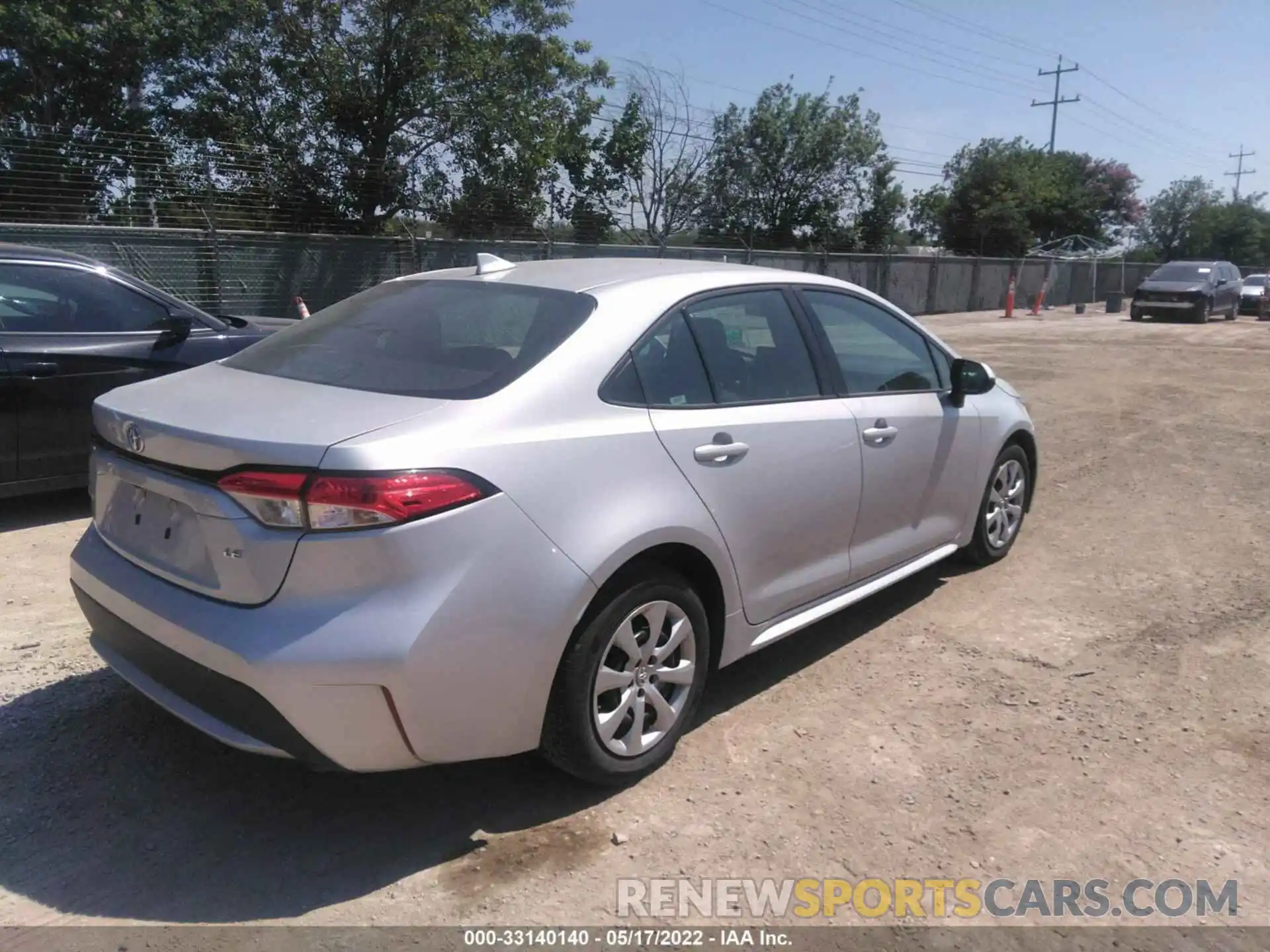 4 Photograph of a damaged car 5YFEPRAE5LP121410 TOYOTA COROLLA 2020