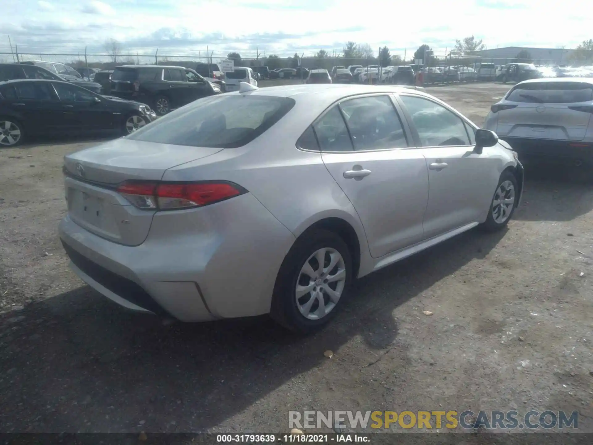 4 Photograph of a damaged car 5YFEPRAE5LP121553 TOYOTA COROLLA 2020