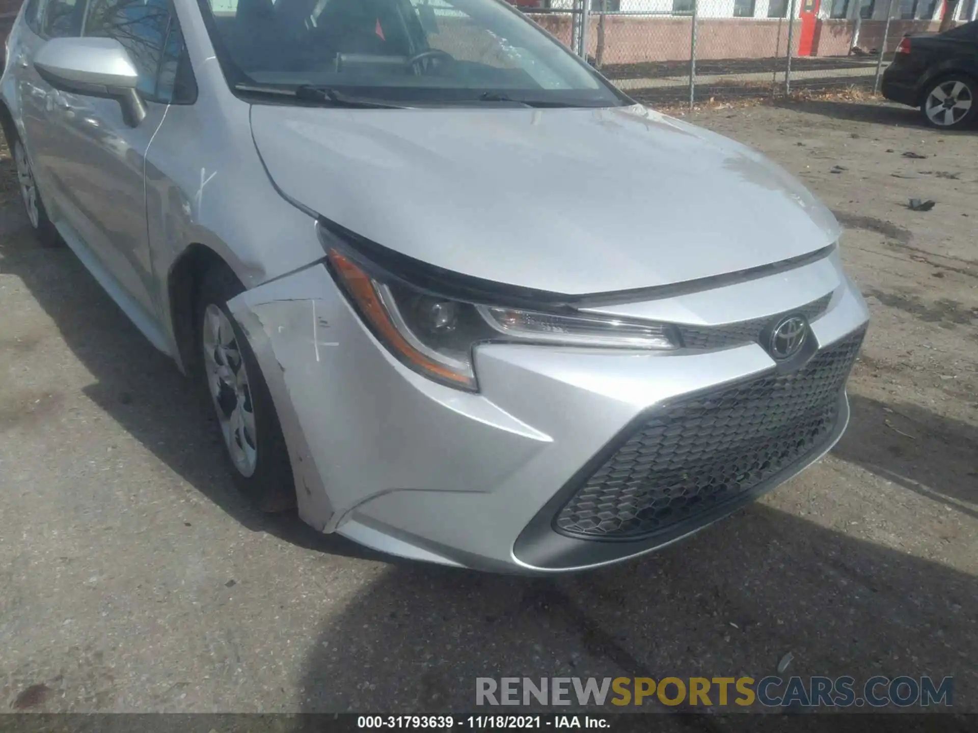 6 Photograph of a damaged car 5YFEPRAE5LP121553 TOYOTA COROLLA 2020