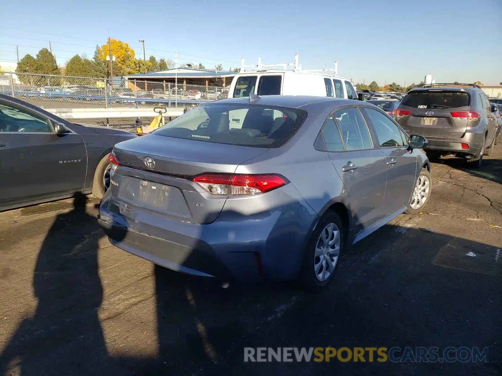 4 Photograph of a damaged car 5YFEPRAE5LP121813 TOYOTA COROLLA 2020