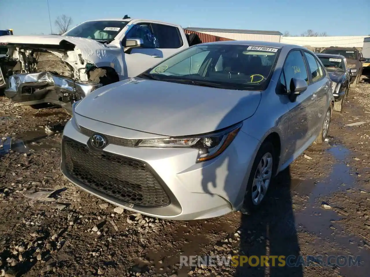 2 Photograph of a damaged car 5YFEPRAE5LP121942 TOYOTA COROLLA 2020