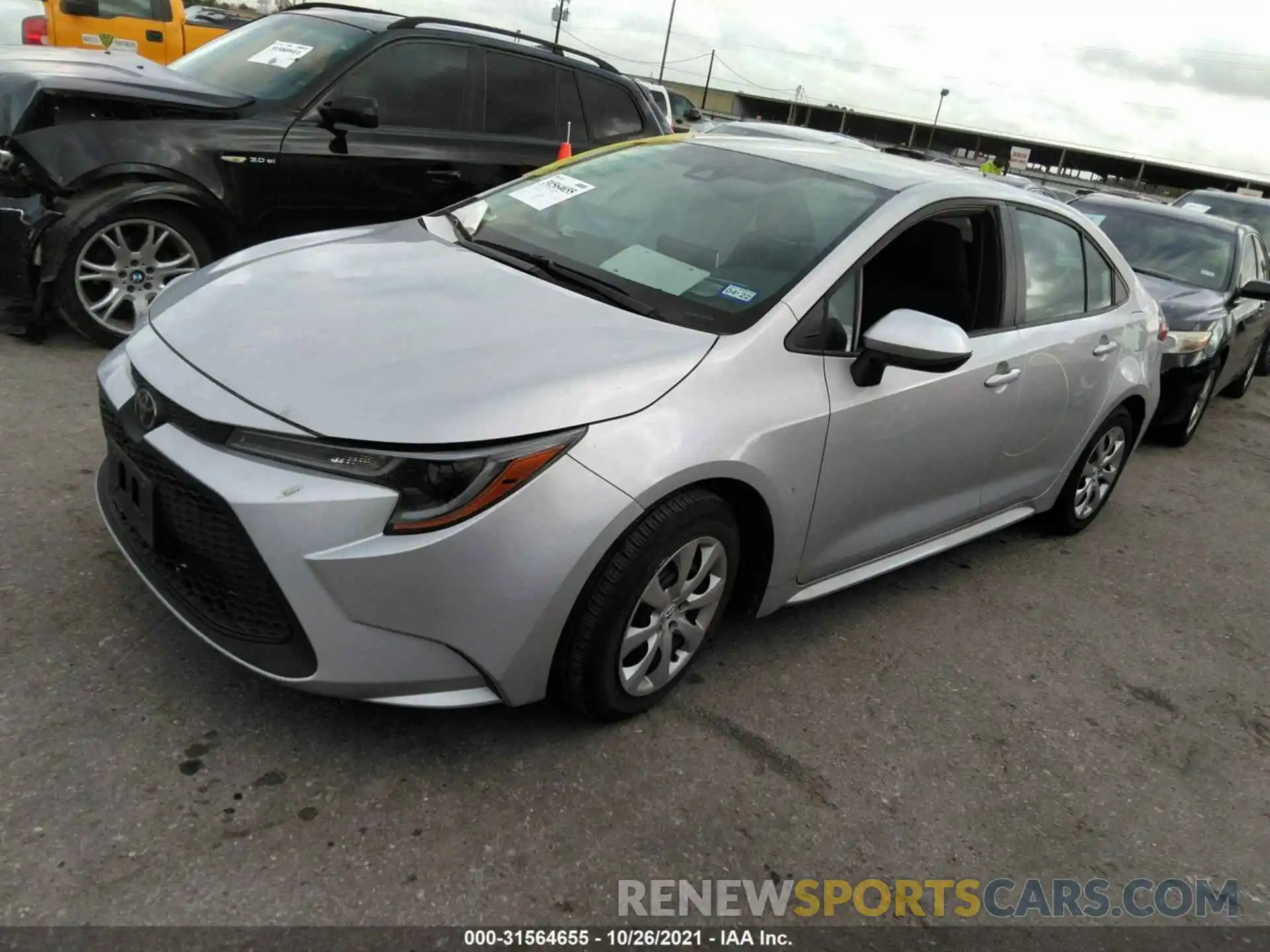 2 Photograph of a damaged car 5YFEPRAE5LP122962 TOYOTA COROLLA 2020