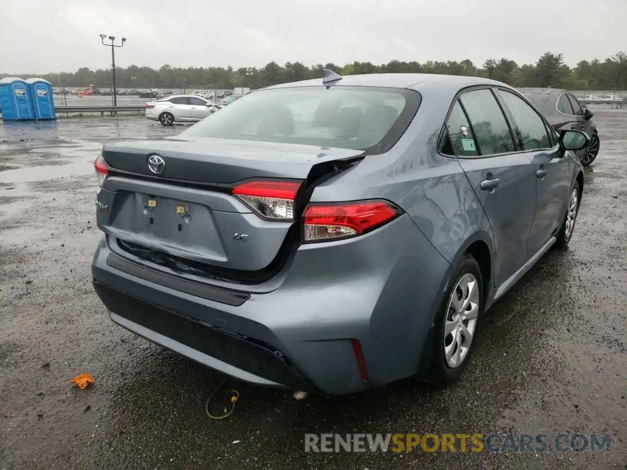 4 Photograph of a damaged car 5YFEPRAE5LP123528 TOYOTA COROLLA 2020