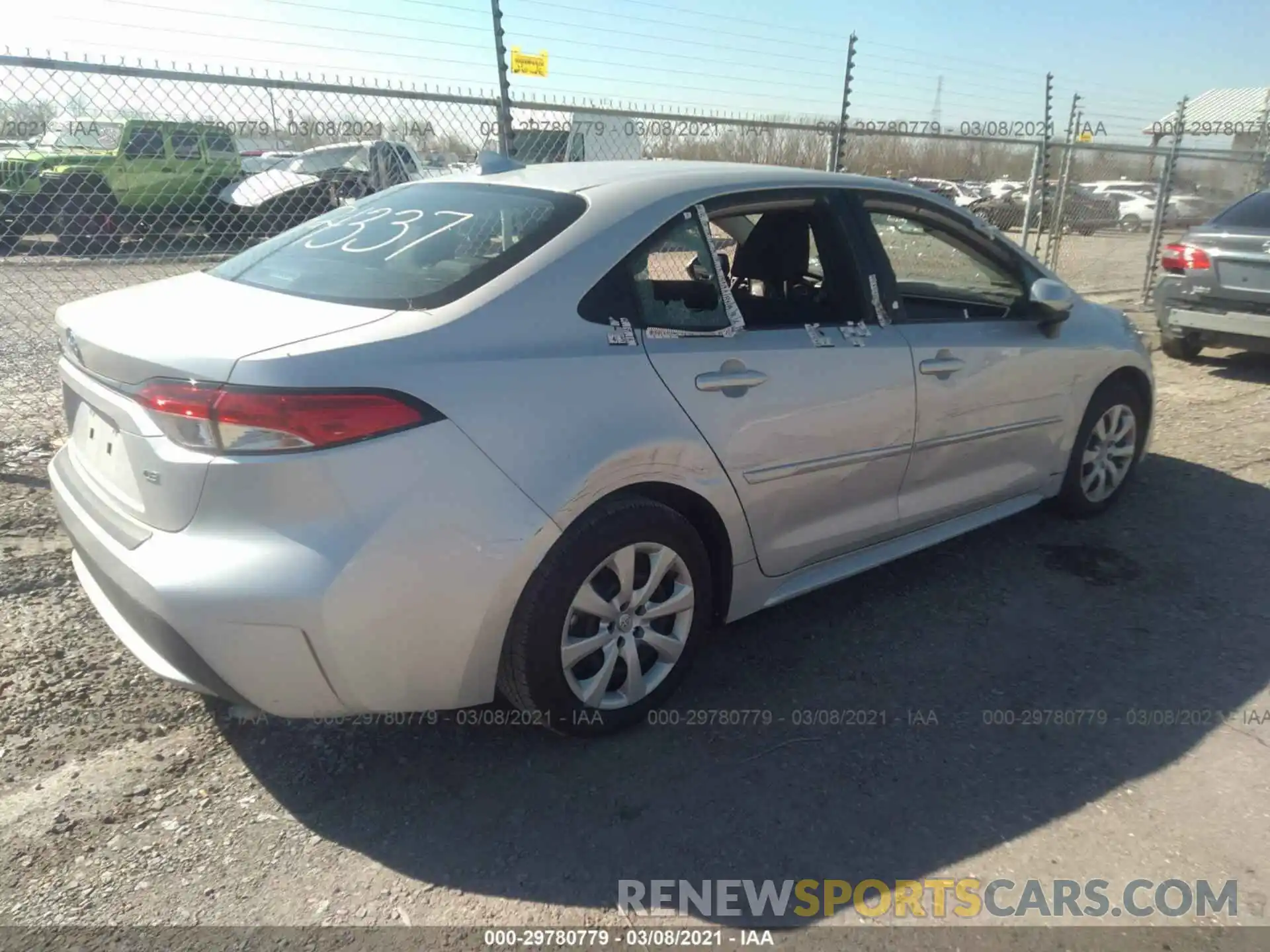 4 Photograph of a damaged car 5YFEPRAE5LP124534 TOYOTA COROLLA 2020