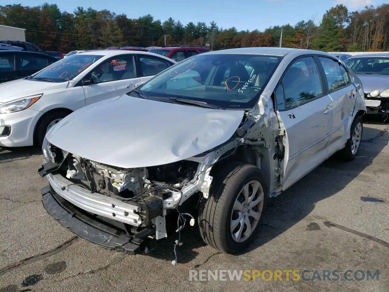 2 Photograph of a damaged car 5YFEPRAE5LP124873 TOYOTA COROLLA 2020