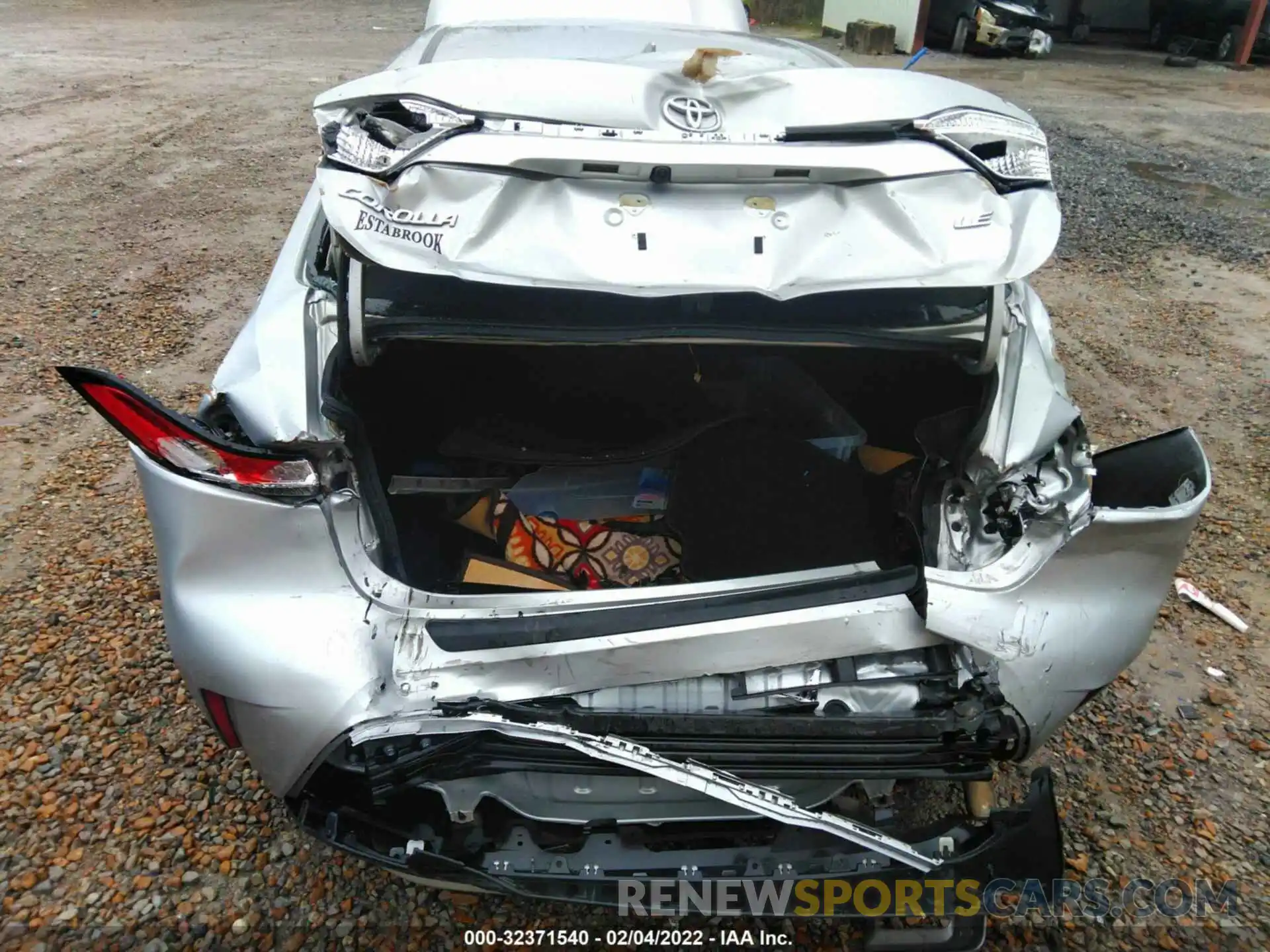 6 Photograph of a damaged car 5YFEPRAE5LP127398 TOYOTA COROLLA 2020