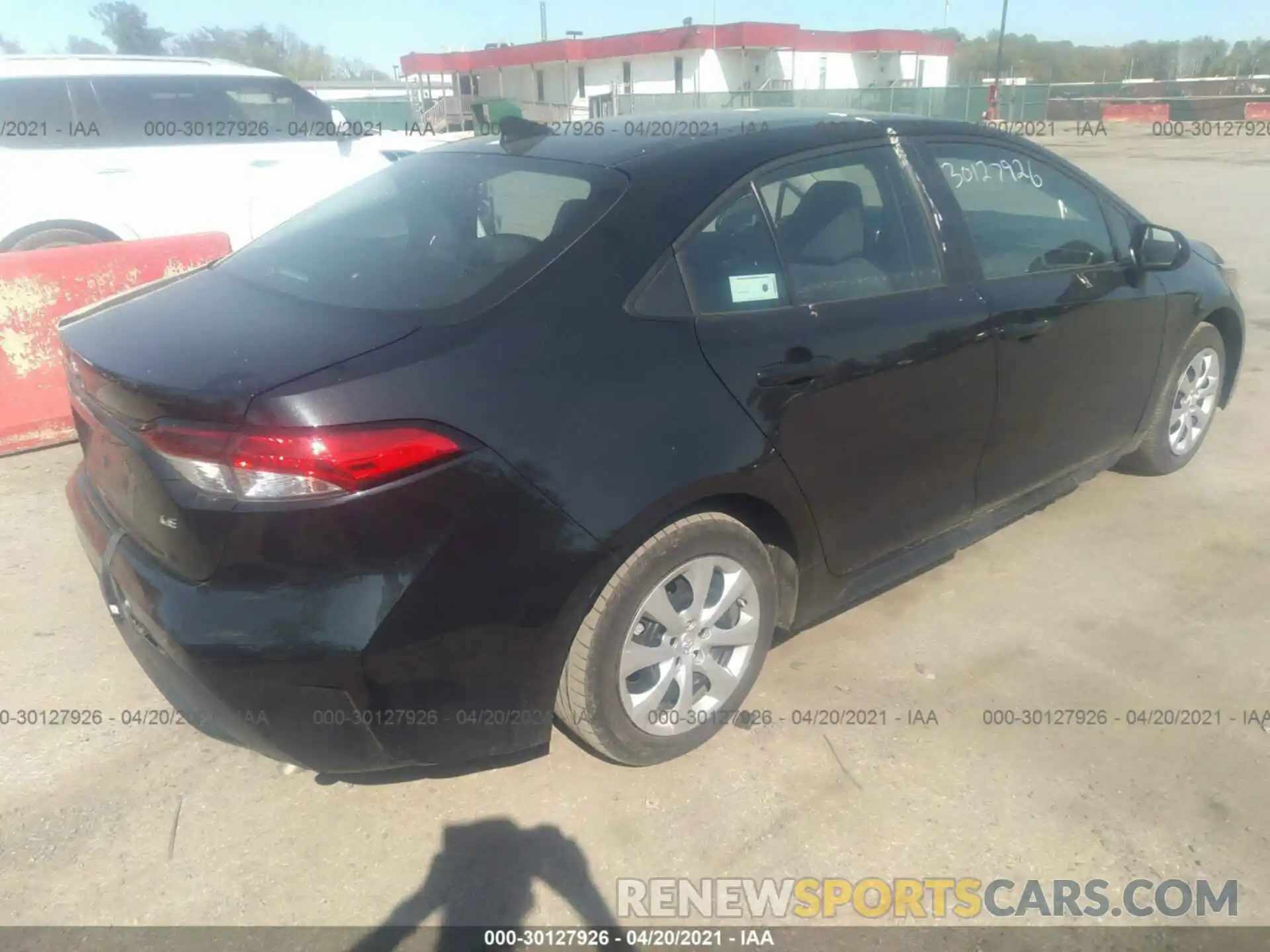 4 Photograph of a damaged car 5YFEPRAE5LP127479 TOYOTA COROLLA 2020