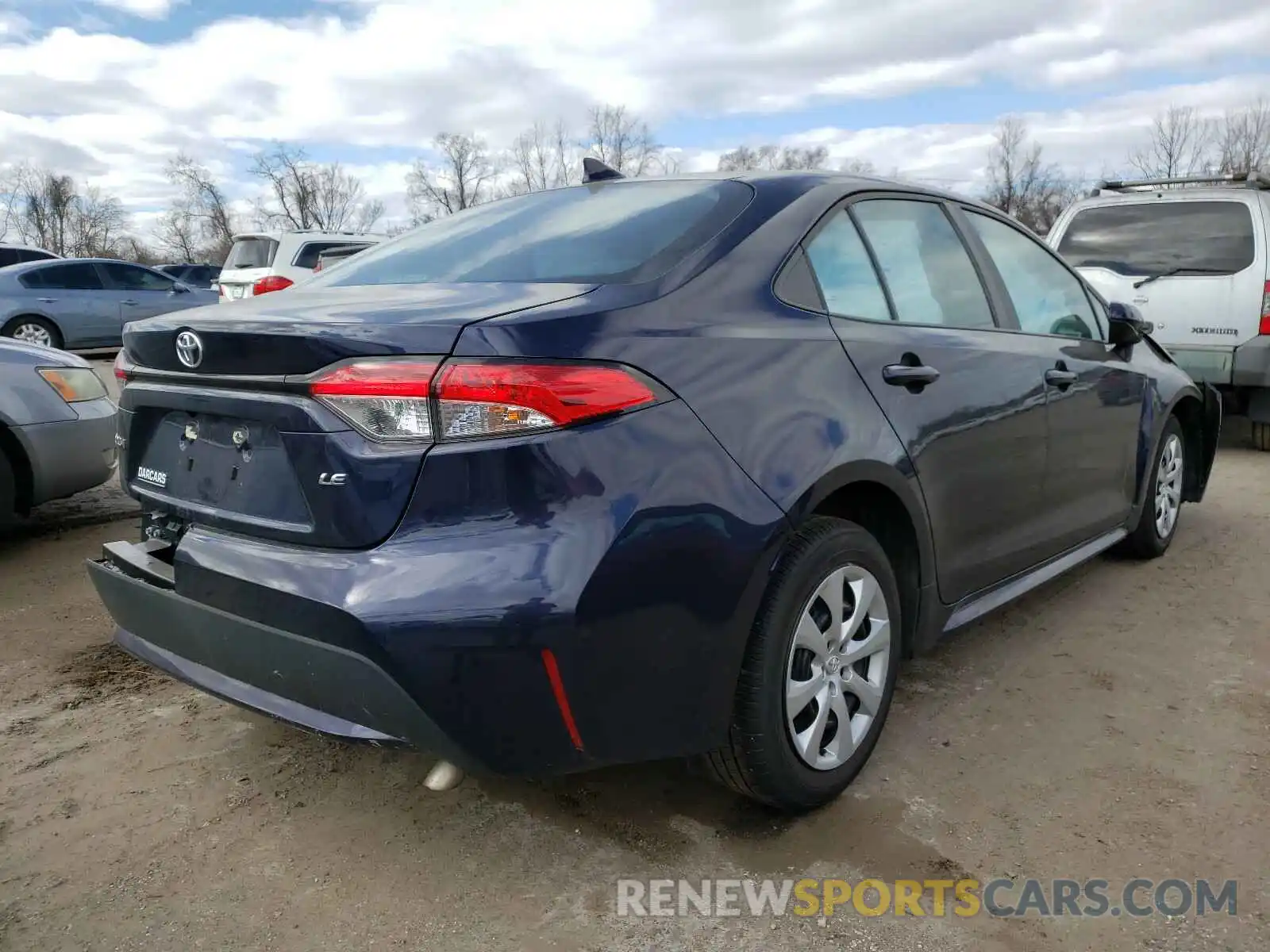 4 Photograph of a damaged car 5YFEPRAE5LP127627 TOYOTA COROLLA 2020