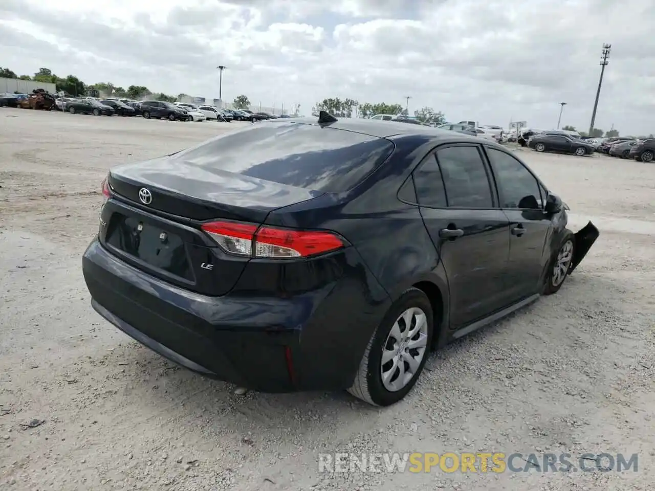 4 Photograph of a damaged car 5YFEPRAE5LP128549 TOYOTA COROLLA 2020