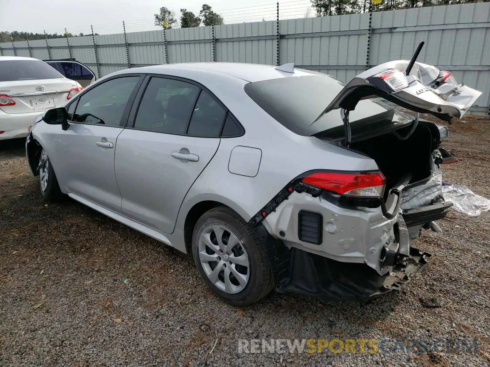 3 Фотография поврежденного автомобиля 5YFEPRAE5LP129068 TOYOTA COROLLA 2020