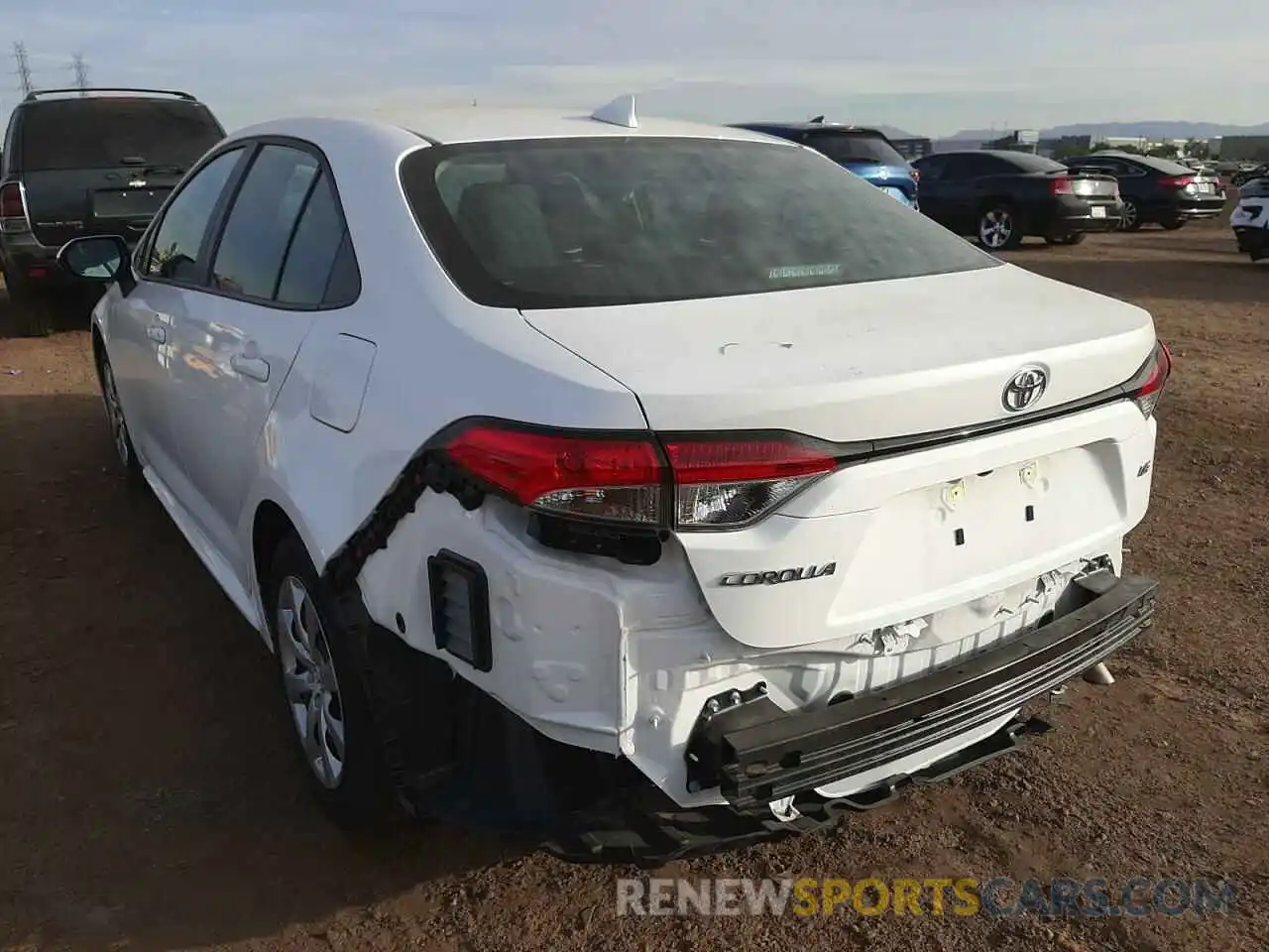 3 Photograph of a damaged car 5YFEPRAE5LP134304 TOYOTA COROLLA 2020