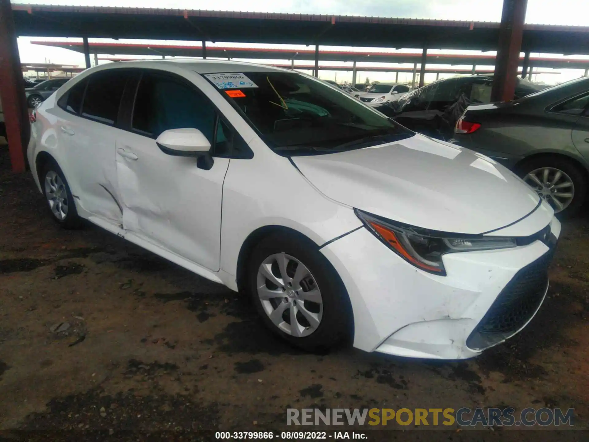 1 Photograph of a damaged car 5YFEPRAE5LP136019 TOYOTA COROLLA 2020