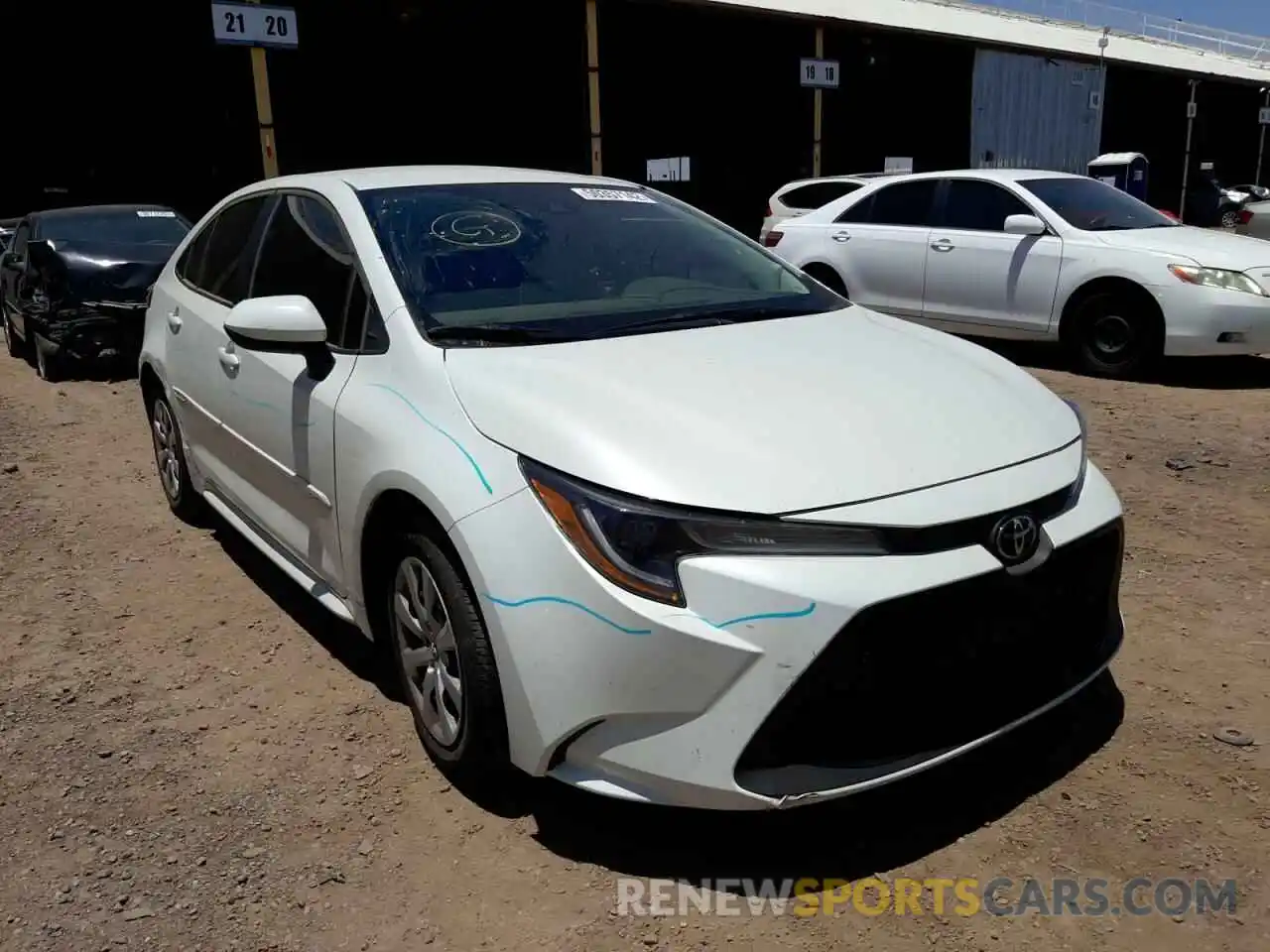 1 Photograph of a damaged car 5YFEPRAE5LP139485 TOYOTA COROLLA 2020