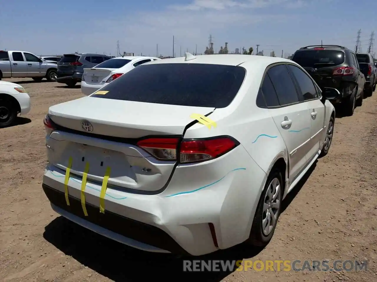 4 Photograph of a damaged car 5YFEPRAE5LP139485 TOYOTA COROLLA 2020