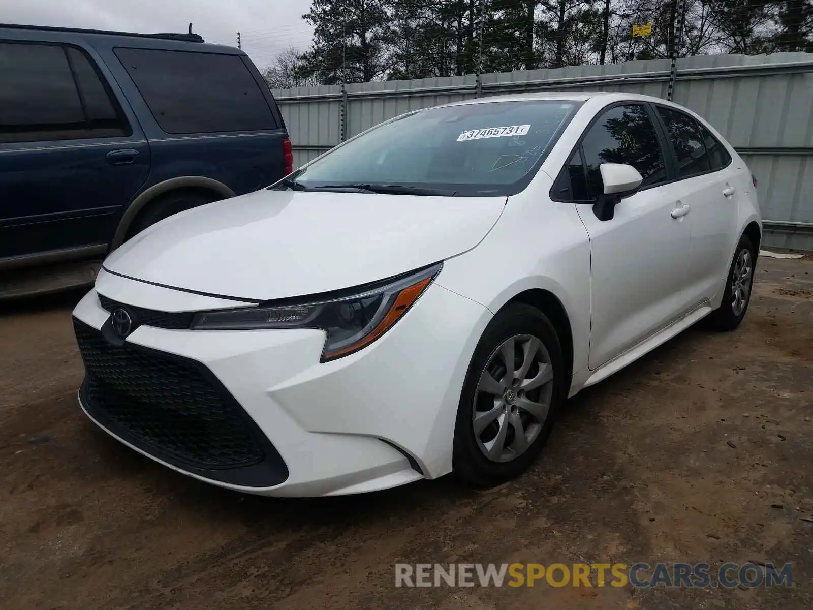 2 Photograph of a damaged car 5YFEPRAE5LP140426 TOYOTA COROLLA 2020