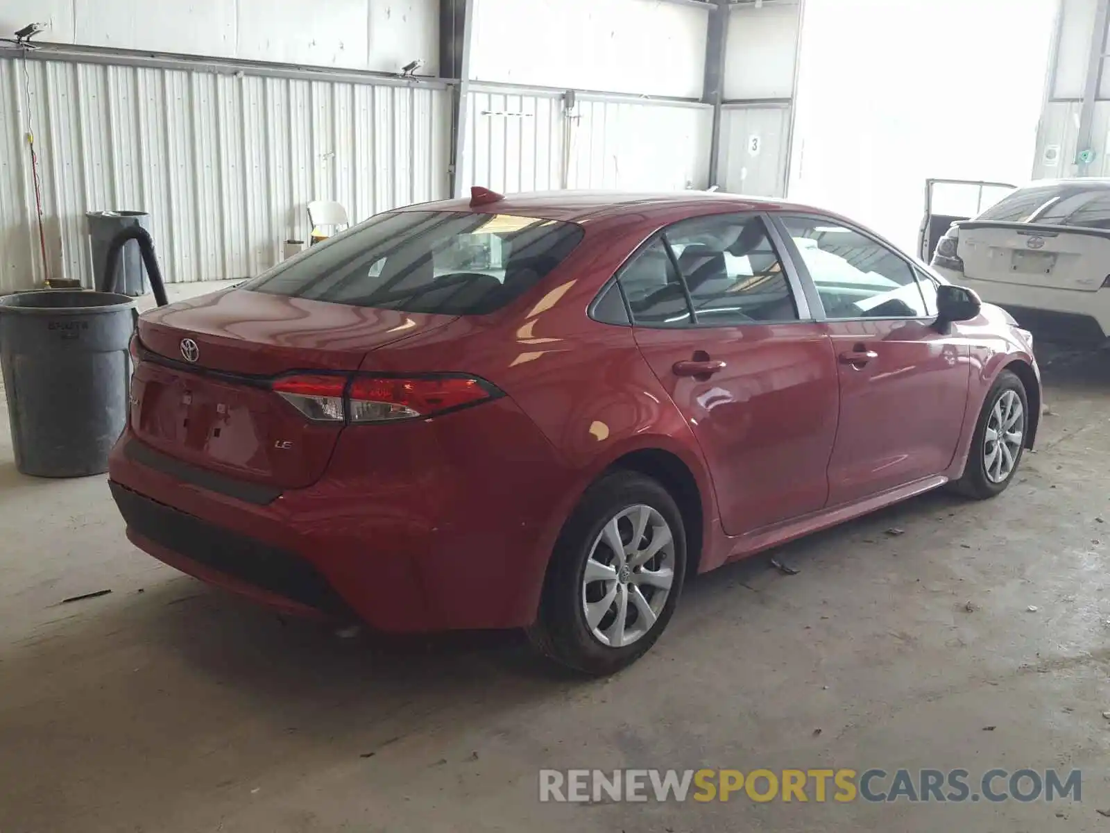 4 Photograph of a damaged car 5YFEPRAE5LP141088 TOYOTA COROLLA 2020