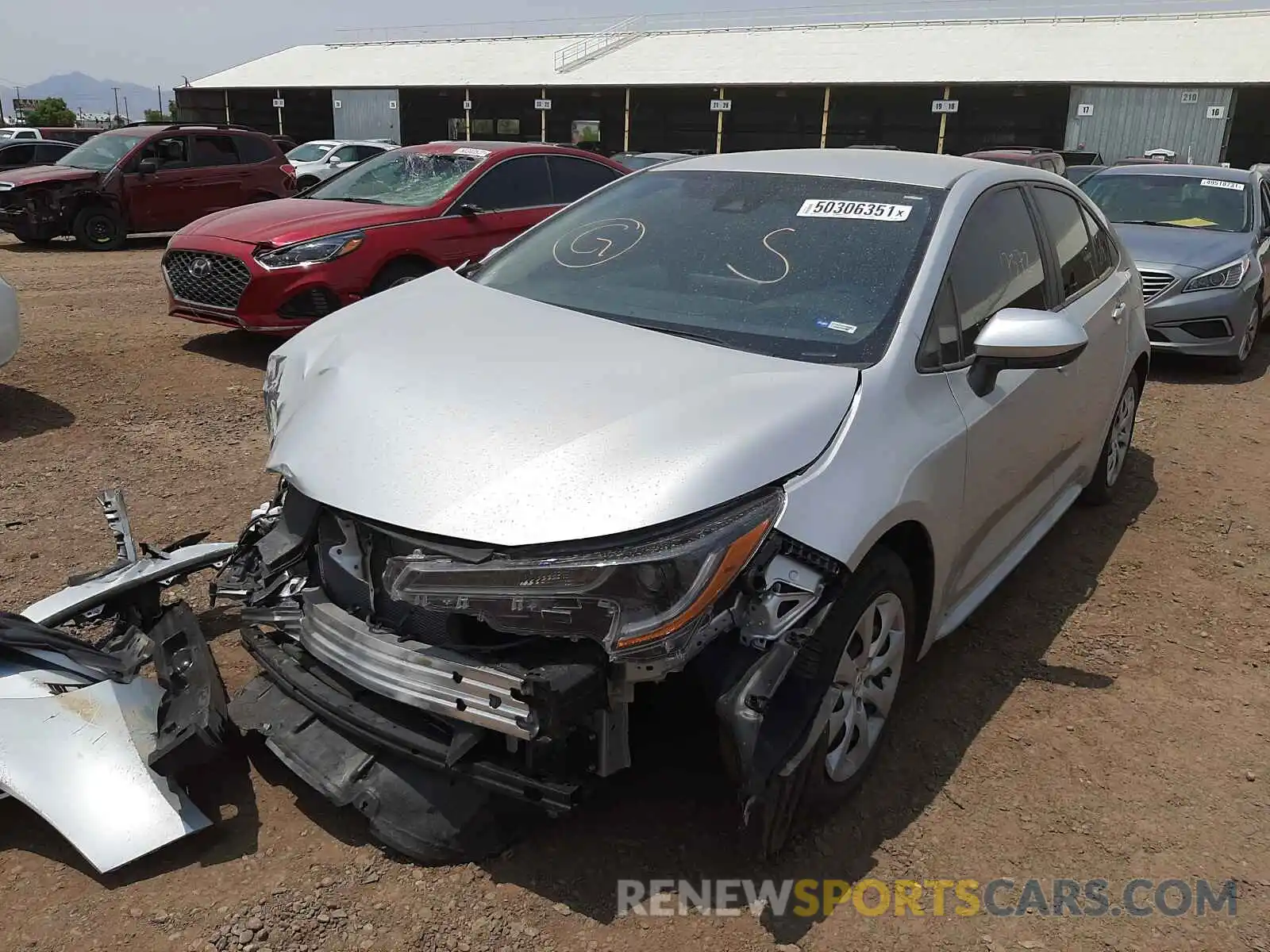 2 Photograph of a damaged car 5YFEPRAE5LP142449 TOYOTA COROLLA 2020