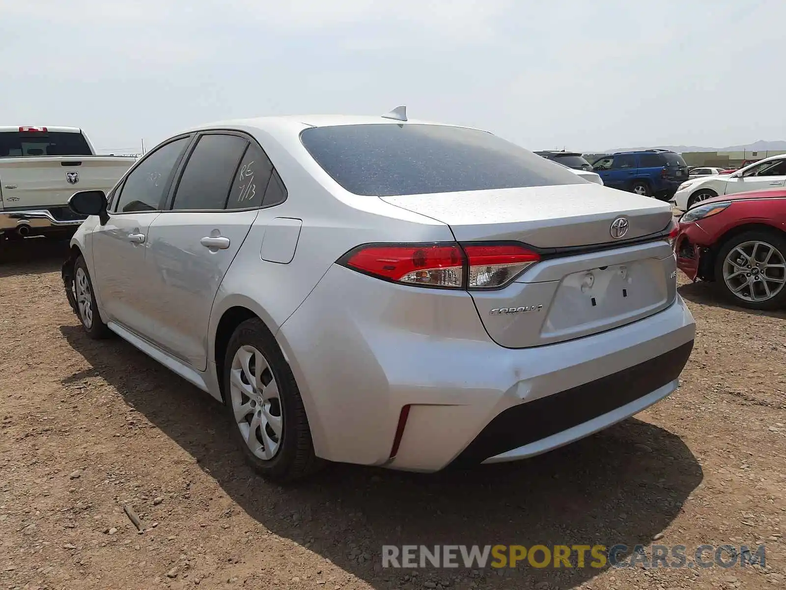 3 Photograph of a damaged car 5YFEPRAE5LP142449 TOYOTA COROLLA 2020