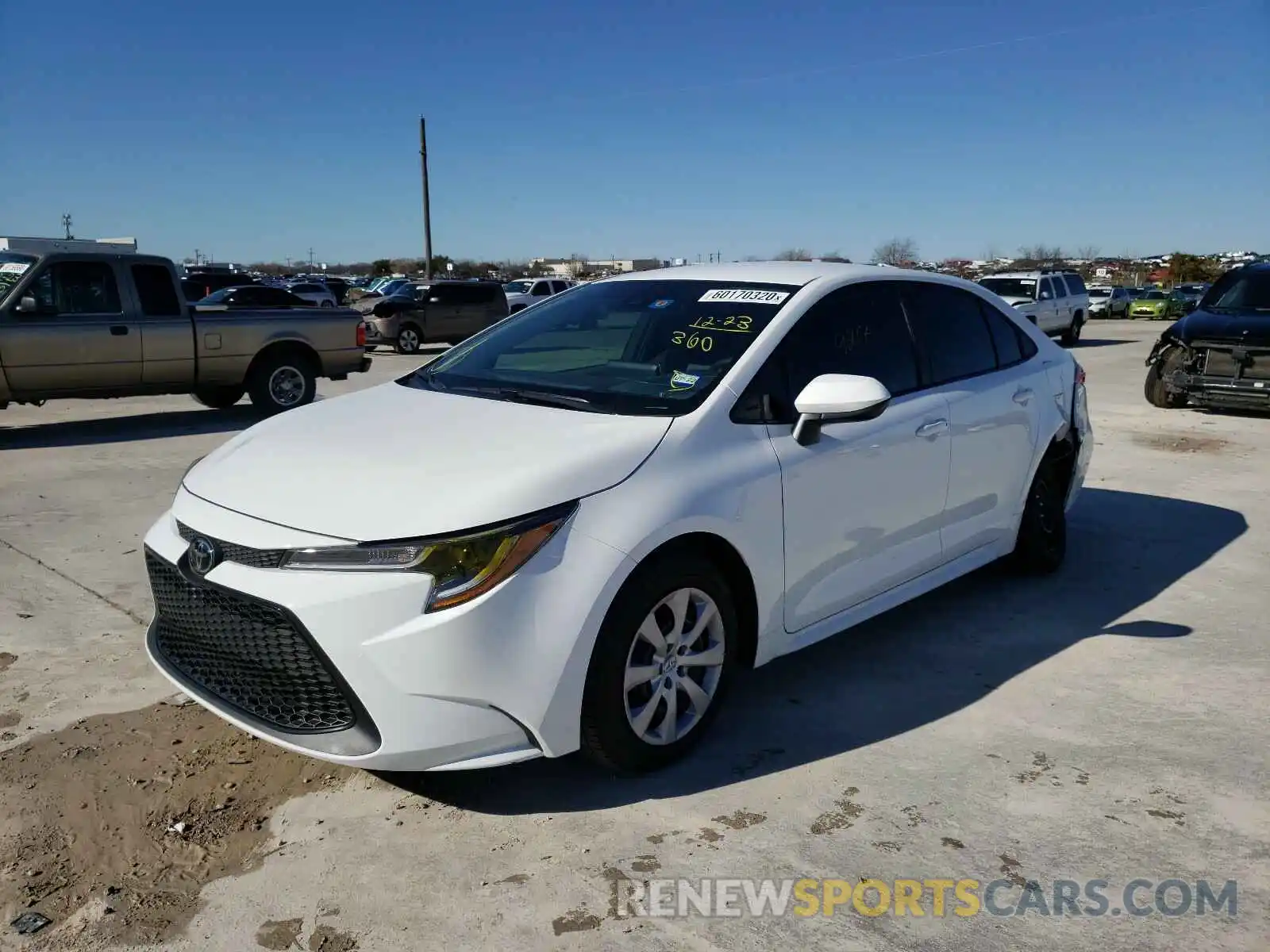 2 Photograph of a damaged car 5YFEPRAE5LP143200 TOYOTA COROLLA 2020