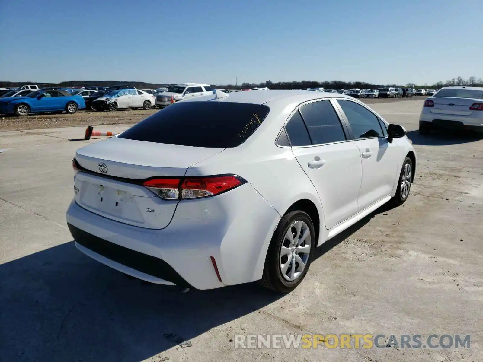 4 Photograph of a damaged car 5YFEPRAE5LP143200 TOYOTA COROLLA 2020