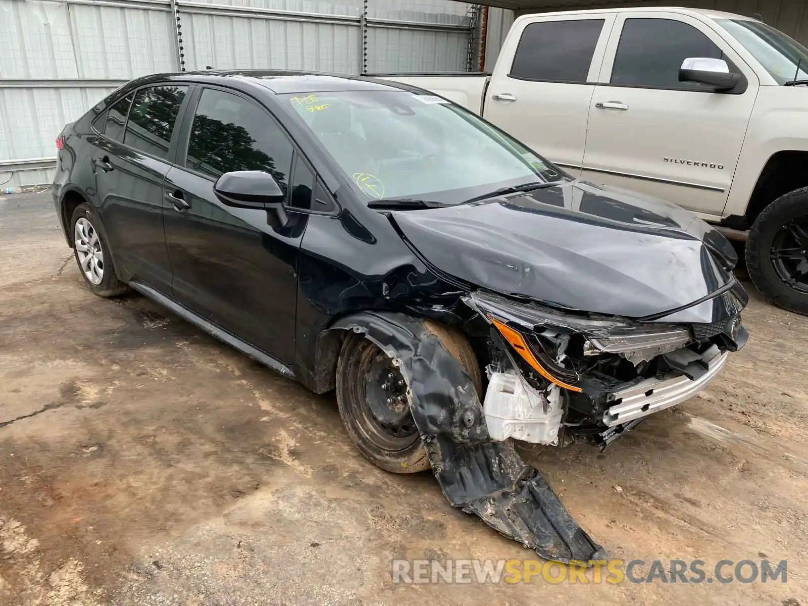 1 Photograph of a damaged car 5YFEPRAE6LP004211 TOYOTA COROLLA 2020