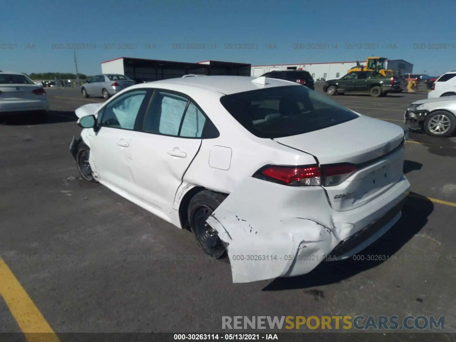 3 Photograph of a damaged car 5YFEPRAE6LP005763 TOYOTA COROLLA 2020