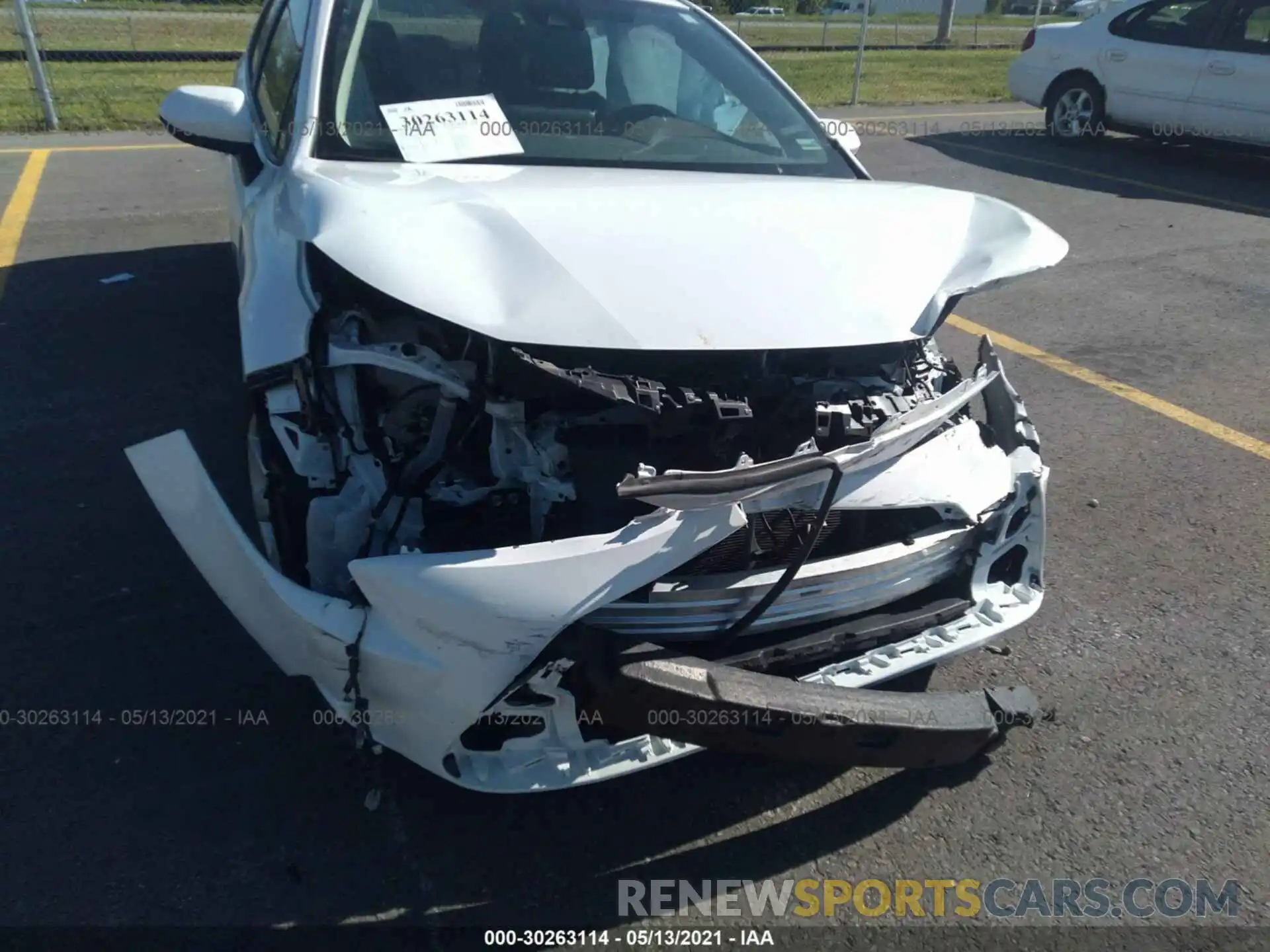 6 Photograph of a damaged car 5YFEPRAE6LP005763 TOYOTA COROLLA 2020