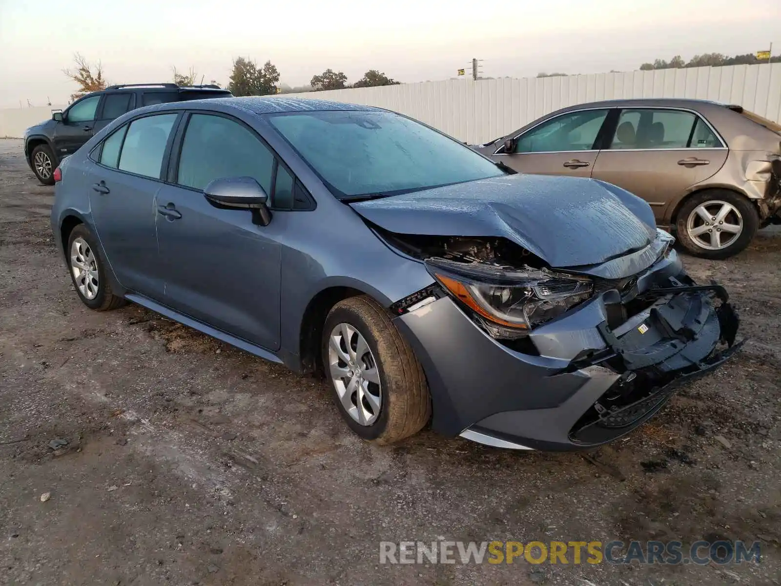 1 Photograph of a damaged car 5YFEPRAE6LP006198 TOYOTA COROLLA 2020