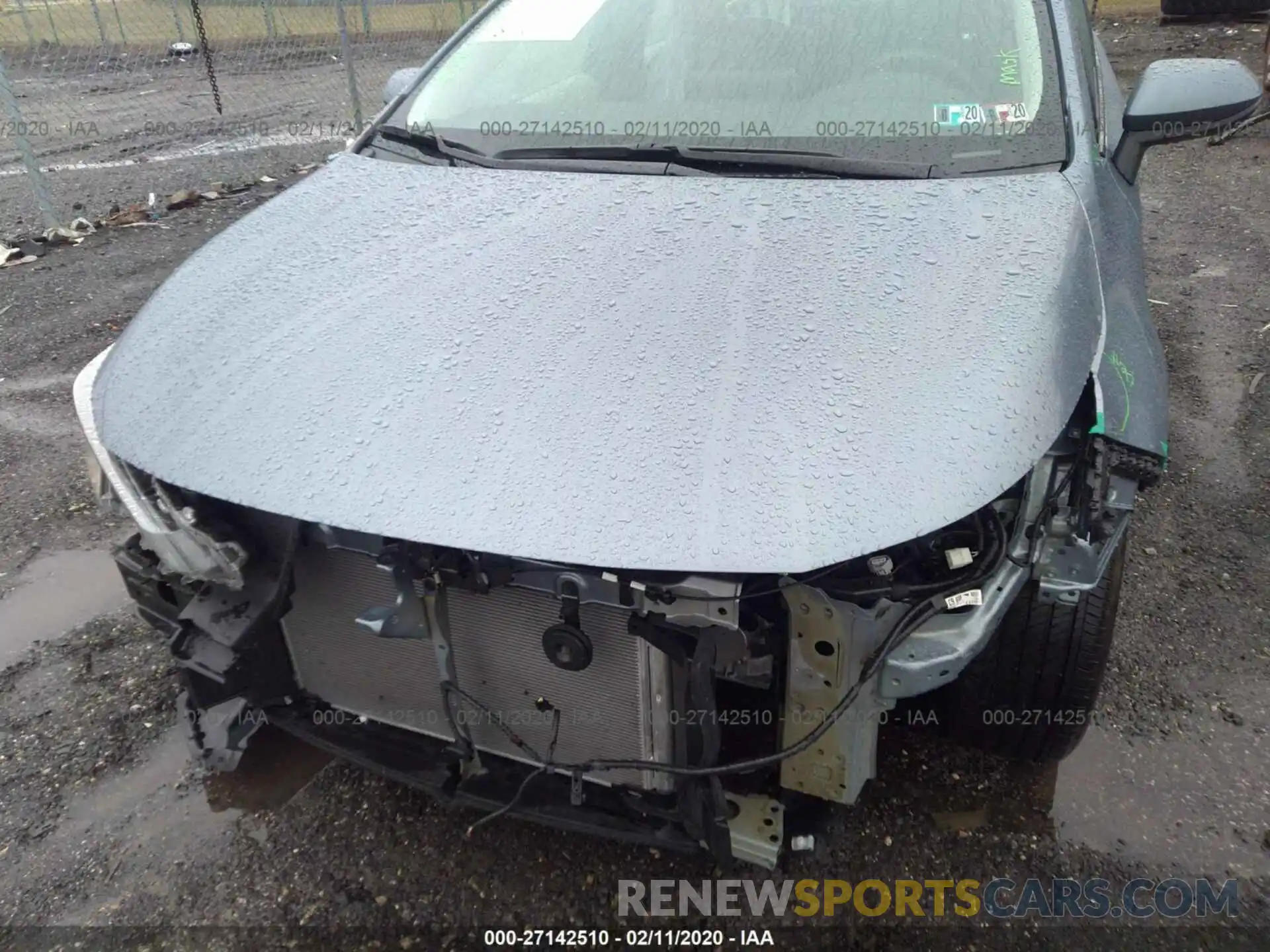 6 Photograph of a damaged car 5YFEPRAE6LP006279 TOYOTA COROLLA 2020