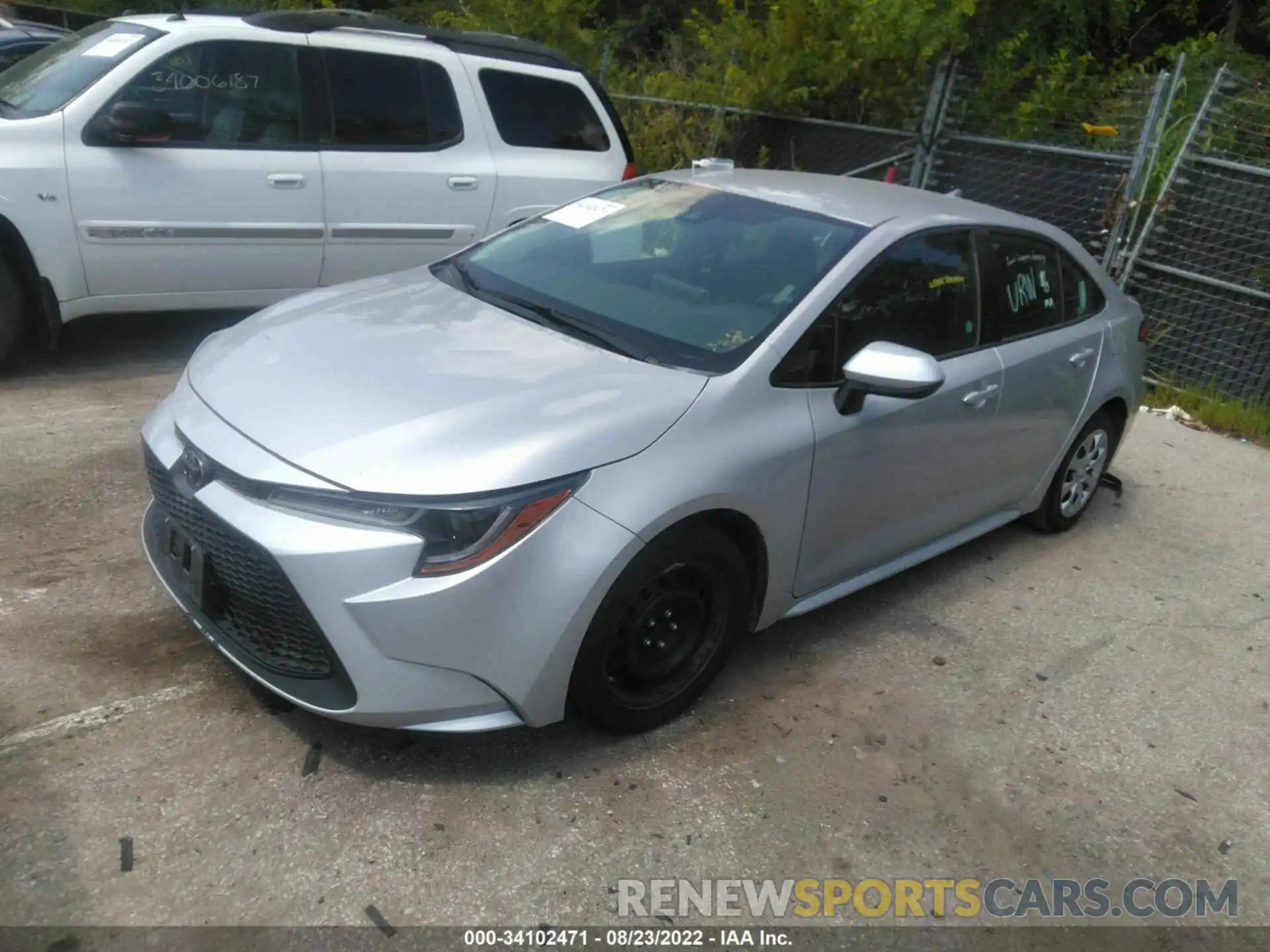 2 Photograph of a damaged car 5YFEPRAE6LP006492 TOYOTA COROLLA 2020