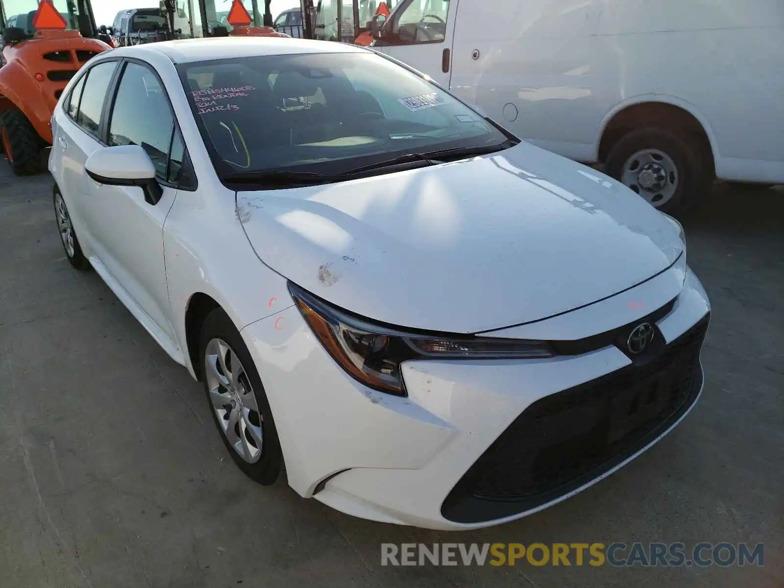 1 Photograph of a damaged car 5YFEPRAE6LP007156 TOYOTA COROLLA 2020