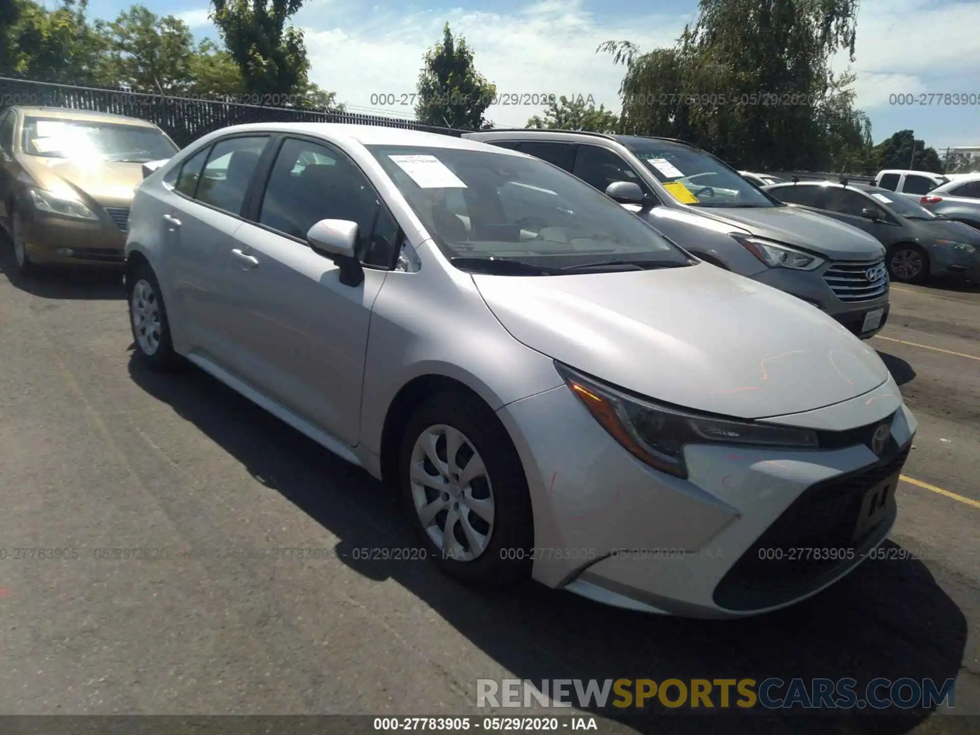 1 Photograph of a damaged car 5YFEPRAE6LP007478 TOYOTA COROLLA 2020