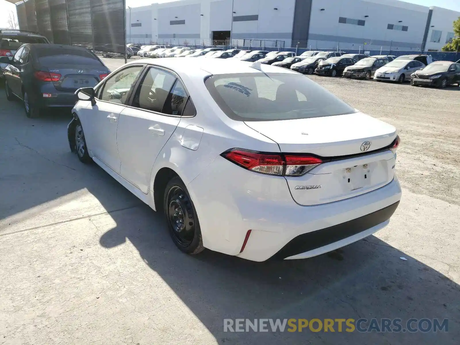 3 Photograph of a damaged car 5YFEPRAE6LP007884 TOYOTA COROLLA 2020