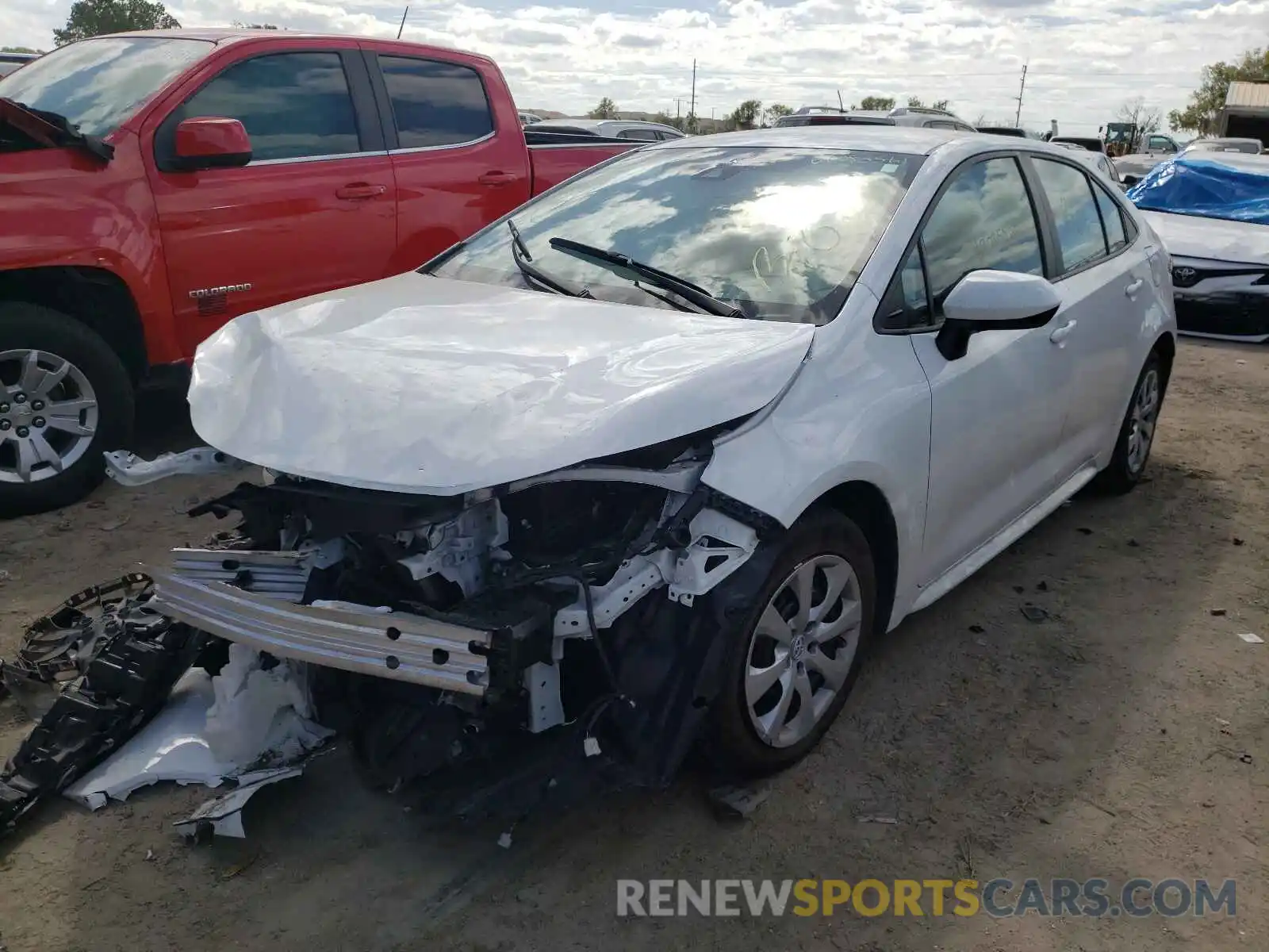 2 Photograph of a damaged car 5YFEPRAE6LP013488 TOYOTA COROLLA 2020