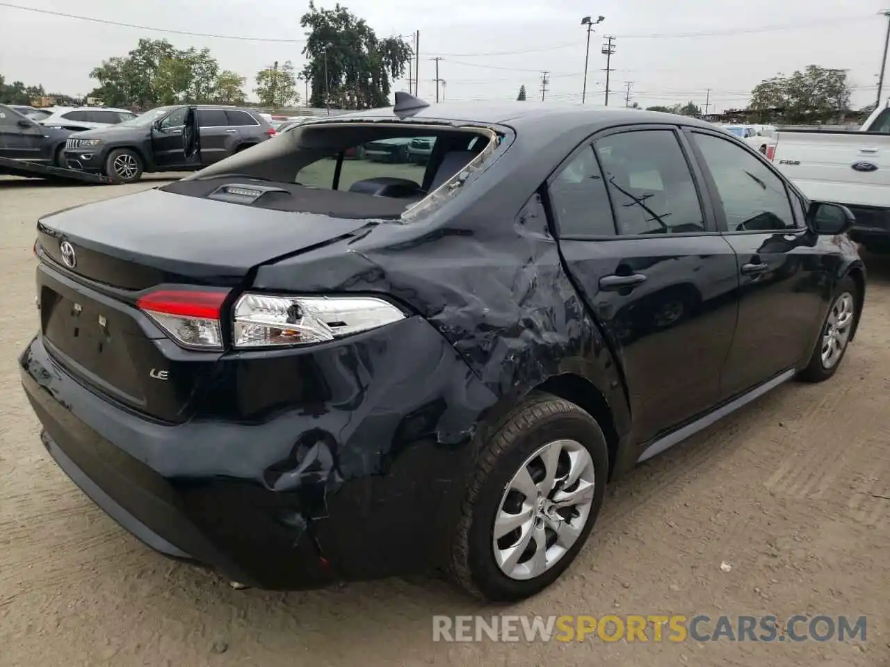 4 Photograph of a damaged car 5YFEPRAE6LP014169 TOYOTA COROLLA 2020