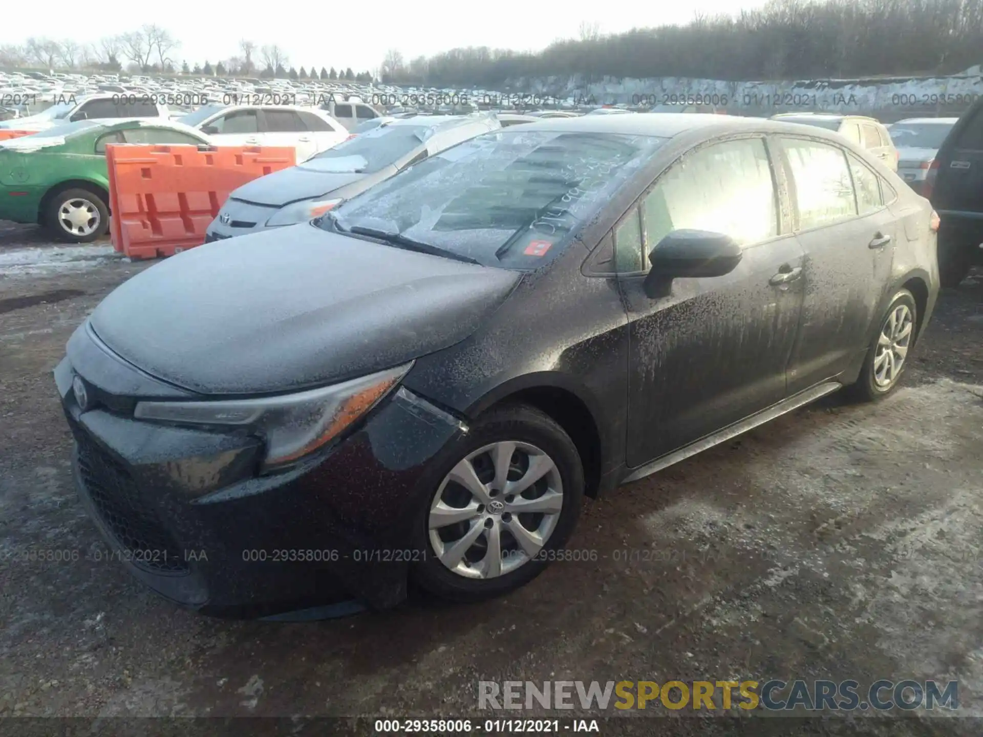 2 Photograph of a damaged car 5YFEPRAE6LP014995 TOYOTA COROLLA 2020