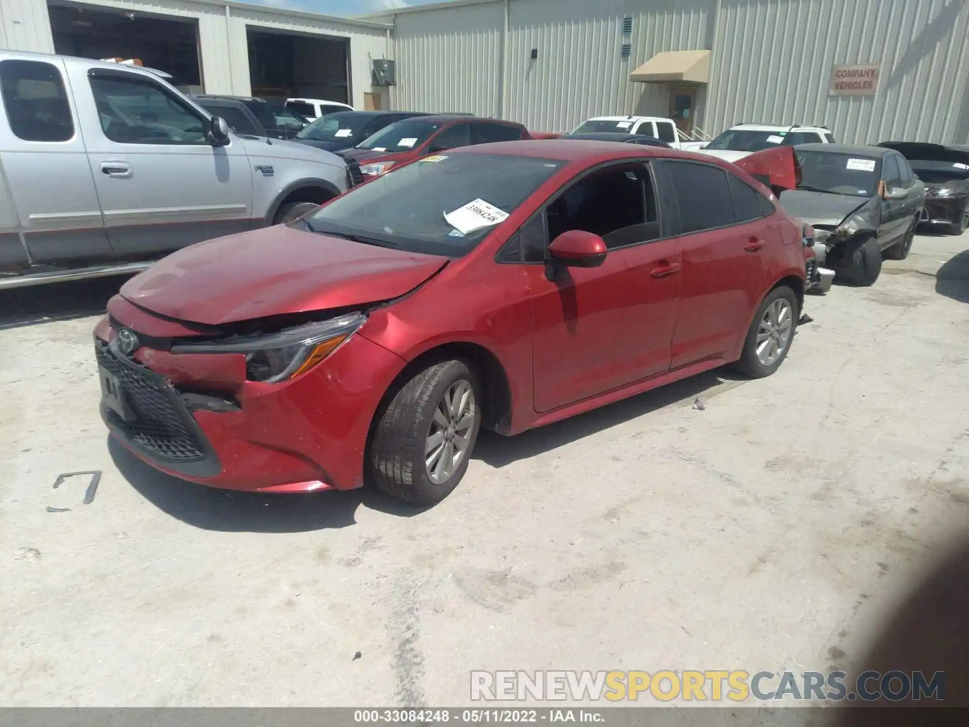 2 Photograph of a damaged car 5YFEPRAE6LP016732 TOYOTA COROLLA 2020