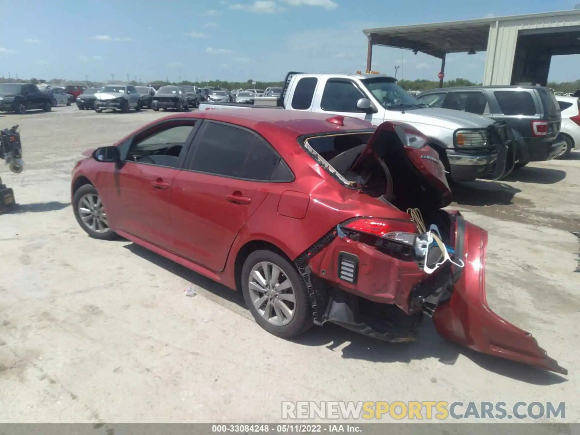 3 Photograph of a damaged car 5YFEPRAE6LP016732 TOYOTA COROLLA 2020